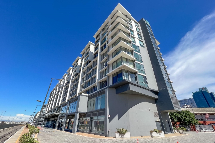 To Let 2 Bedroom Property for Rent in Foreshore Western Cape